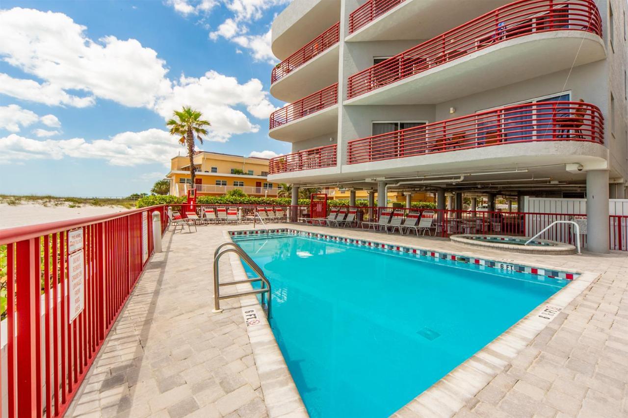 301 Crimson Condos سانت بيتي بيتش المظهر الخارجي الصورة